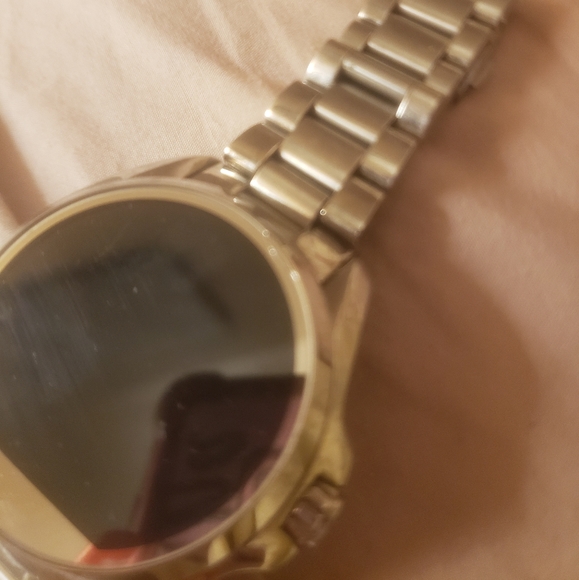 Michael kors smart watch Extra links